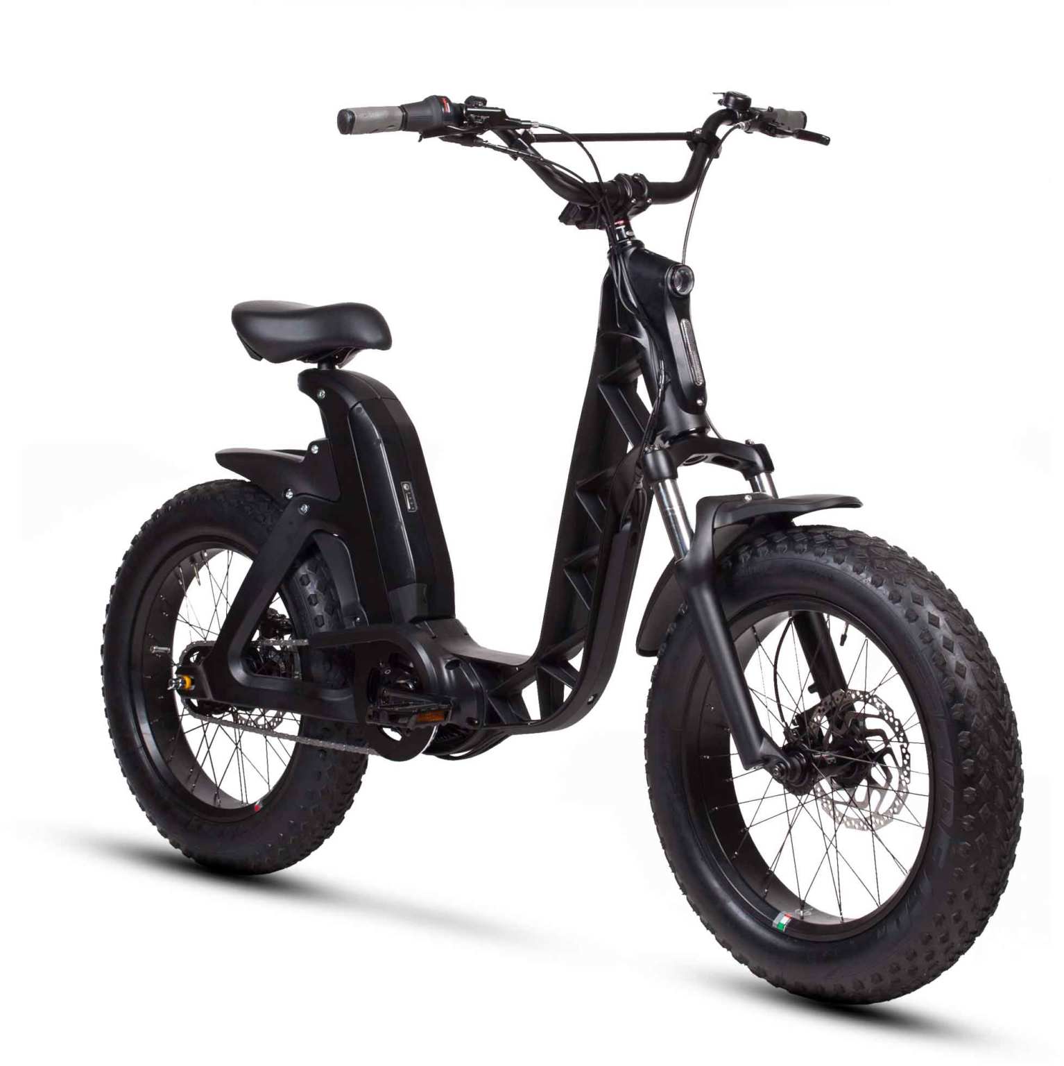 Fantic Bikes, FAT bike elettriche da città e da offroad!